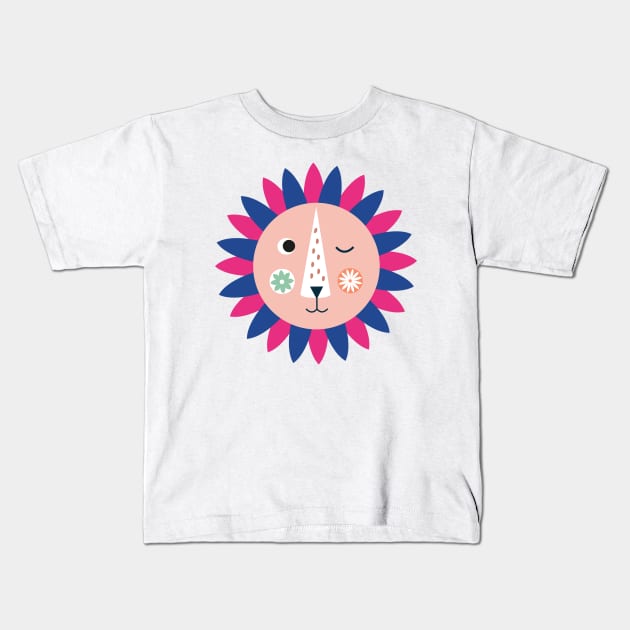 lion illustration for kids Kids T-Shirt by sugarcloudlb-studio